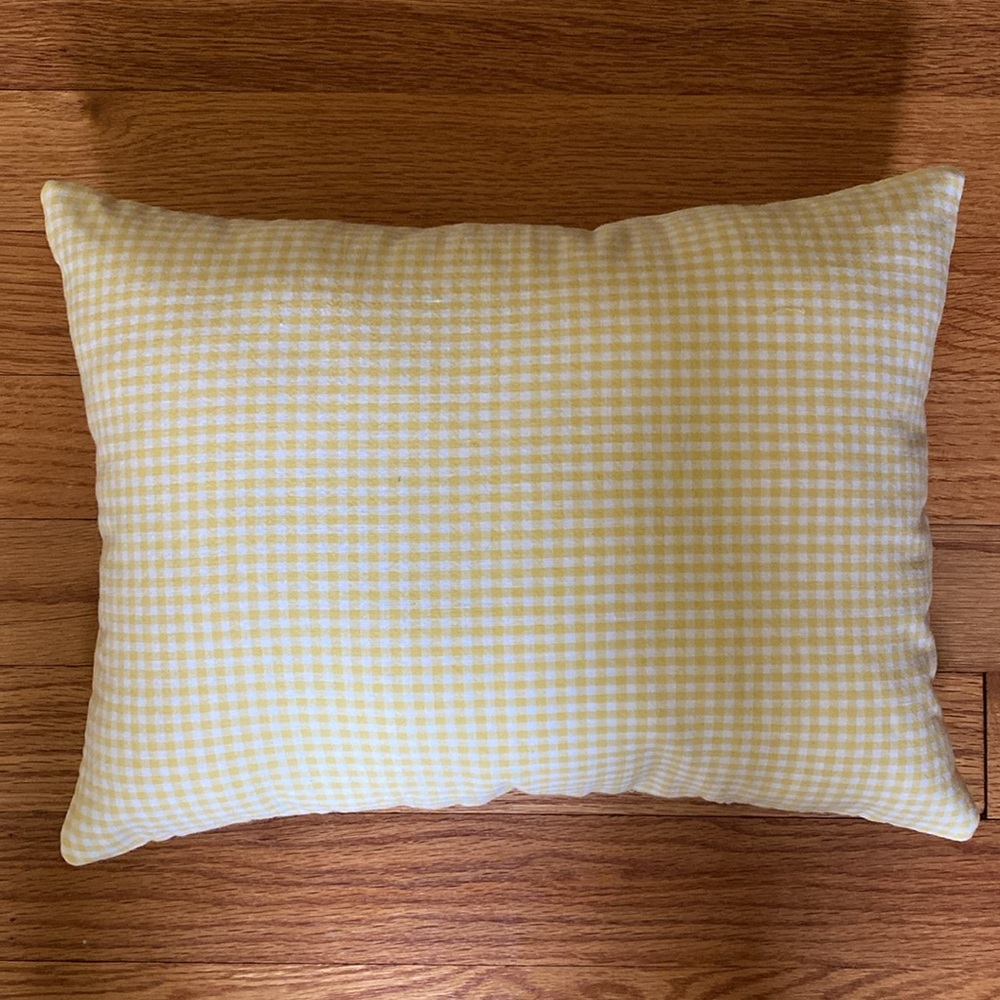 Handmade Appliqué Pillow 13”x 10” NWOT - Picture 5 of 10